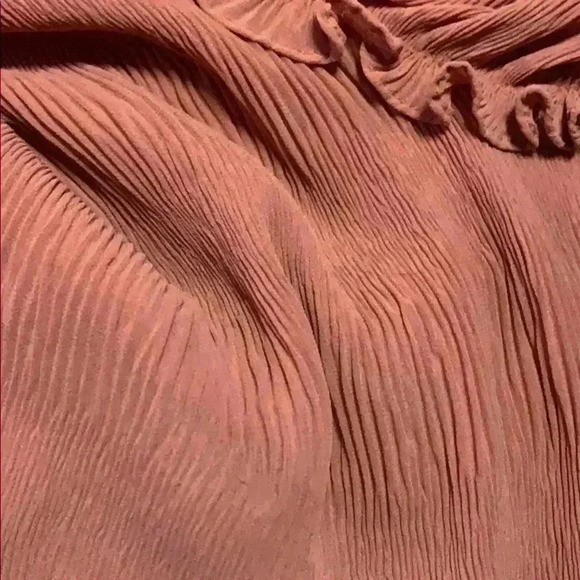 Beautiful crinkled blouse - Picture 10 of 11